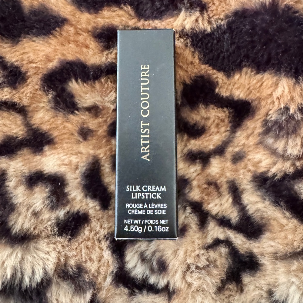 Artist Couture Silk Cream Lipstick in aphrodisiac